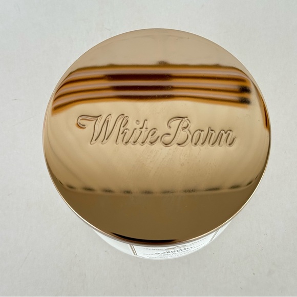 Bath & Body Works White Barn White Gardenia 3-Wick Candle 14.5oz NEW - Picture 2 of 6